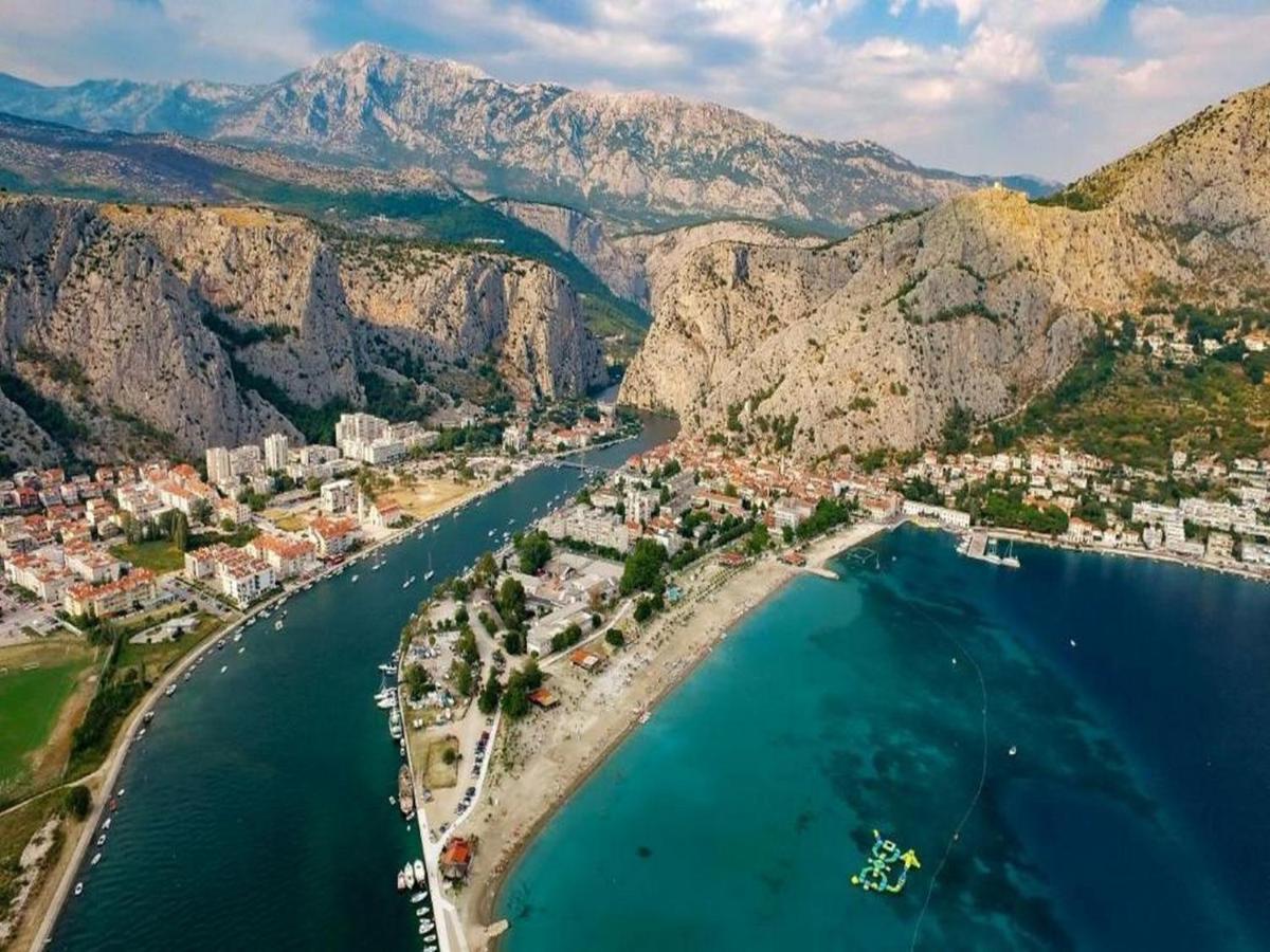 Apartment Stipic Omiš Exterior foto